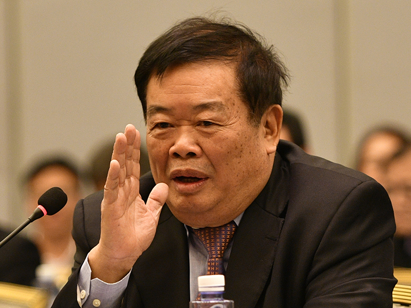 【新京报】曹德旺委员：慈善法是进步，但不要过于乐观